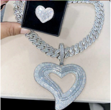 Load image into Gallery viewer, Jayda Hollow Heart Icey Necklace
